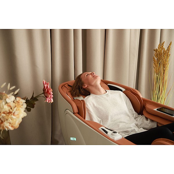 Professioneller Massagesessel REXTON Z91S-Orange mit tiefem 3D-Massage und 7-Zoll-Display
